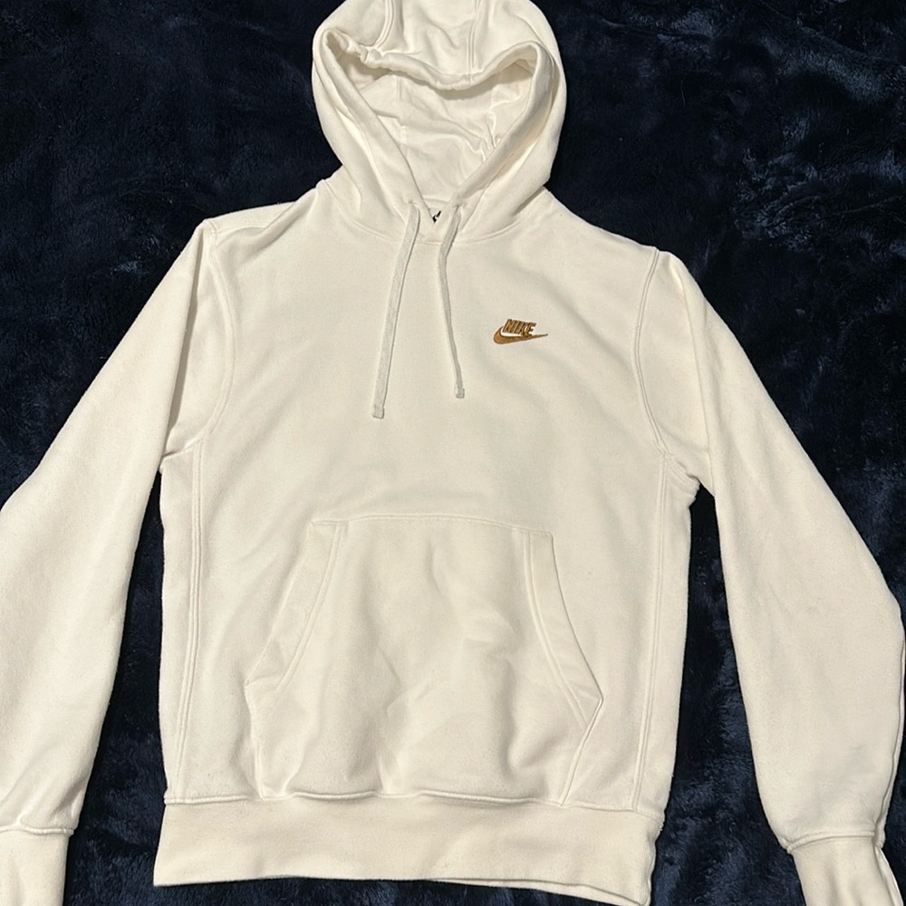 Men’s Nike hoodie
